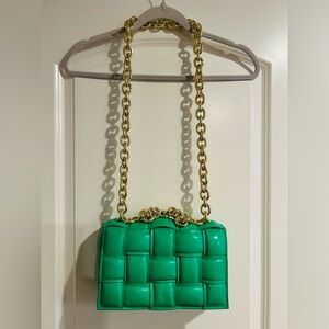 Quilted double chain bag 💚